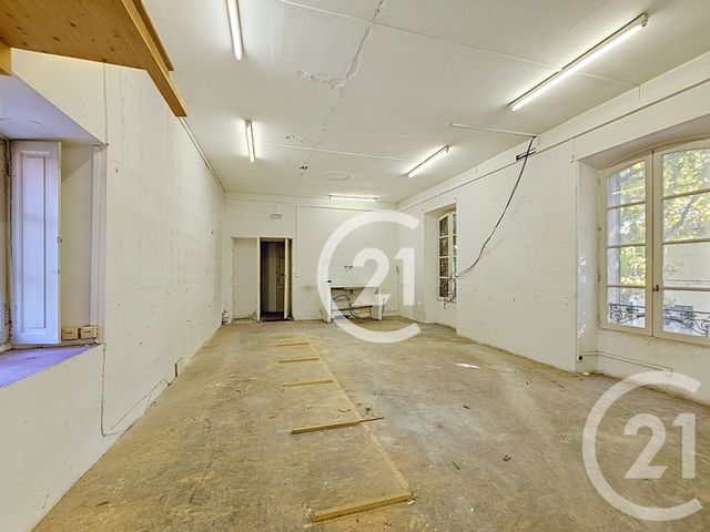 Appartement F3 &agrave; vendre - 3 pi&egrave;ces - 143,70 m2 - St Remy De Provence - 13 - PROVENCE-ALPES-COTE-D-AZUR