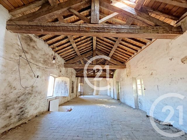 Appartement F3 &agrave; vendre - 3 pi&egrave;ces - 143,70 m2 - St Remy De Provence - 13 - PROVENCE-ALPES-COTE-D-AZUR