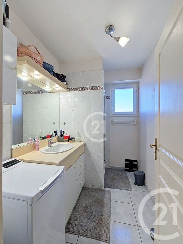 Appartement T3 &agrave; vendre - 3 pi&egrave;ces - 71,24 m2 - Fourques - 30 - LANGUEDOC-ROUSSILLON