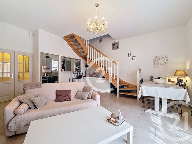 Maison &agrave; vendre - 4 pi&egrave;ces - 72,64 m2 - Arles - 13 - PROVENCE-ALPES-COTE-D-AZUR