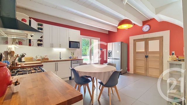 Maison &agrave; vendre - 5 pi&egrave;ces - 165 m2 - St Martin De Crau - 13 - PROVENCE-ALPES-COTE-D-AZUR