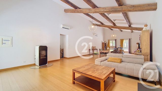 Maison &agrave; vendre - 5 pi&egrave;ces - 165 m2 - St Martin De Crau - 13 - PROVENCE-ALPES-COTE-D-AZUR