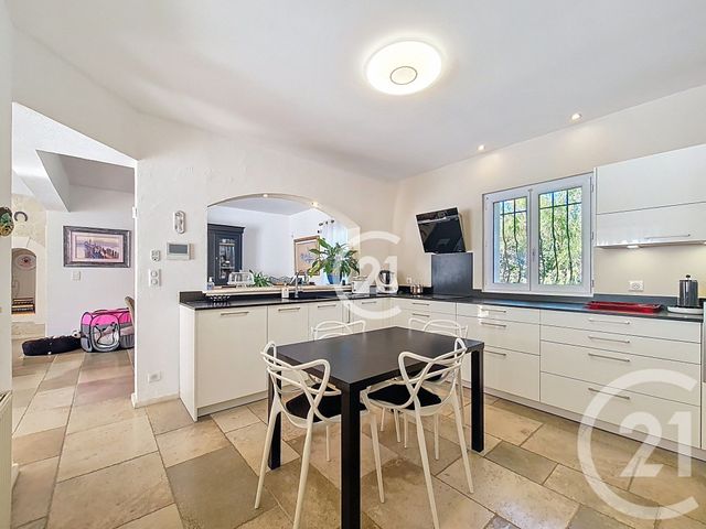 Maison à vendre - 6 pièces - 151 m2 - Mouries - 13 - PROVENCE-ALPES-COTE-D-AZUR