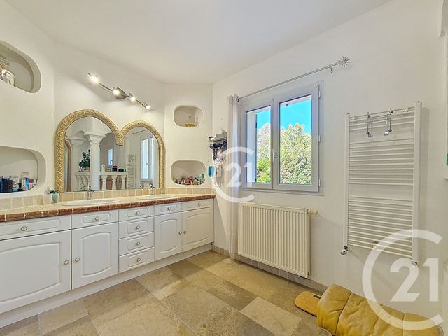 Maison à vendre - 6 pièces - 151 m2 - Mouries - 13 - PROVENCE-ALPES-COTE-D-AZUR