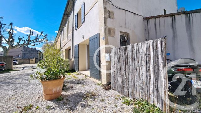 Maison &agrave; vendre - 4 pi&egrave;ces - 114,39 m2 - Maillane - 13 - PROVENCE-ALPES-COTE-D-AZUR