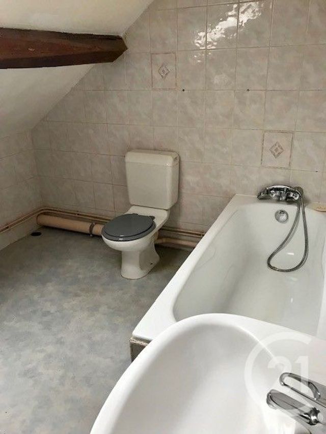 Maison &agrave; vendre - 5 pi&egrave;ces - 88,17 m2 - Sancoins - 18 - CENTRE