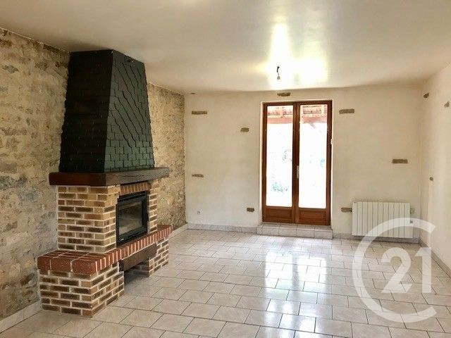Maison &agrave; vendre - 5 pi&egrave;ces - 88,17 m2 - Sancoins - 18 - CENTRE