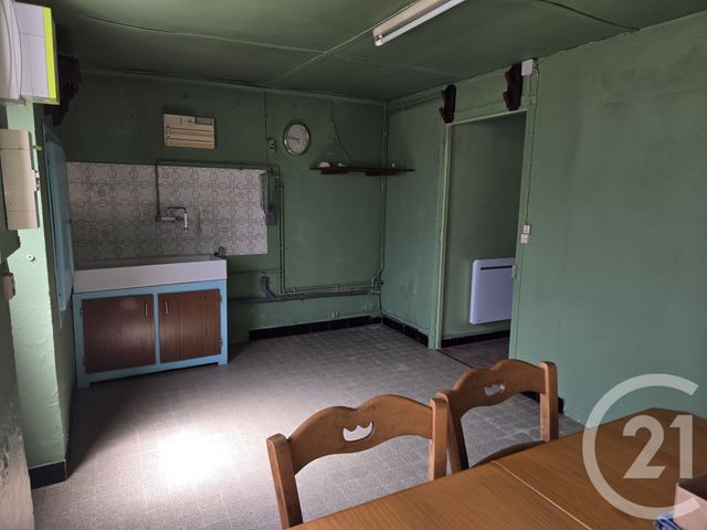 Maison &agrave; vendre - 4 pi&egrave;ces - 91,22 m2 - Grossouvre - 18 - CENTRE