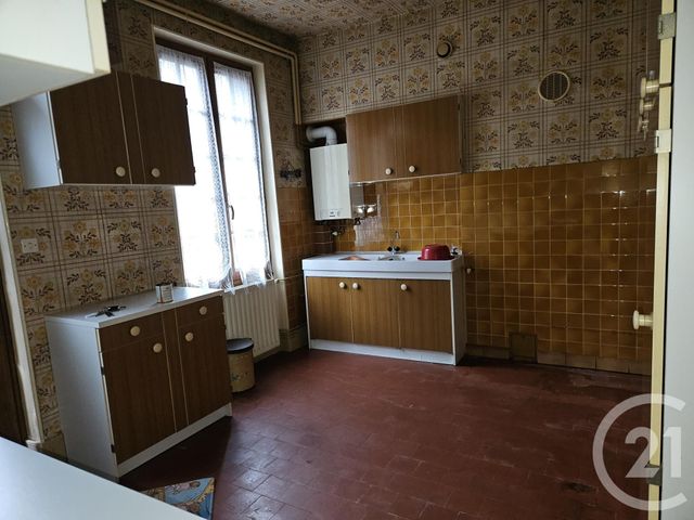 Maison à vendre - 3 pièces - 53 m2 - St Pierre Le Moutier - 58 - BOURGOGNE