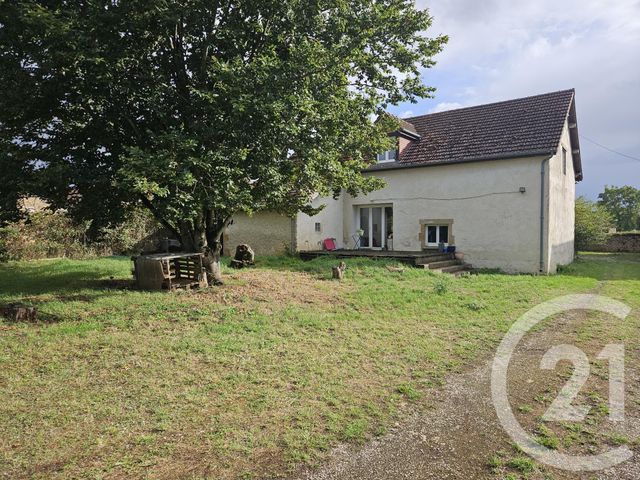 Maison à vendre - 6 pièces - 155 m2 - Mornay Berry - 18 - CENTRE