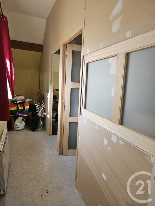 Maison à vendre - 6 pièces - 155 m2 - Mornay Berry - 18 - CENTRE