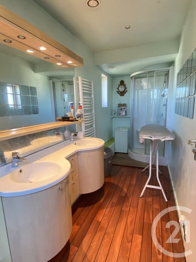 Maison &agrave; vendre - 5 pi&egrave;ces - 114 m2 - Le Chautay - 18 - CENTRE