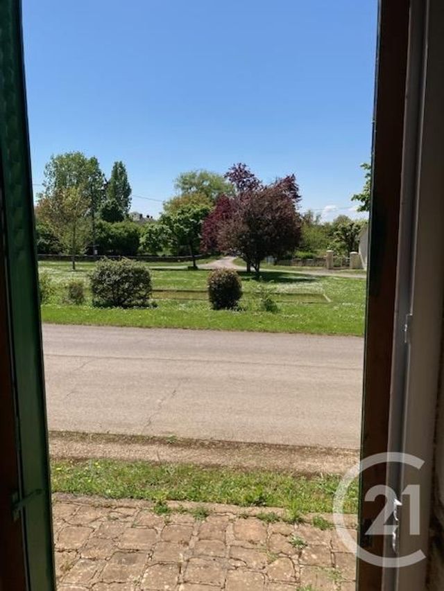 Maison à vendre - 4 pièces - 114,49 m2 - Chassy - 18 - CENTRE