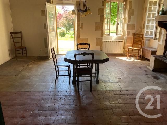 Maison à vendre - 4 pièces - 114,49 m2 - Chassy - 18 - CENTRE