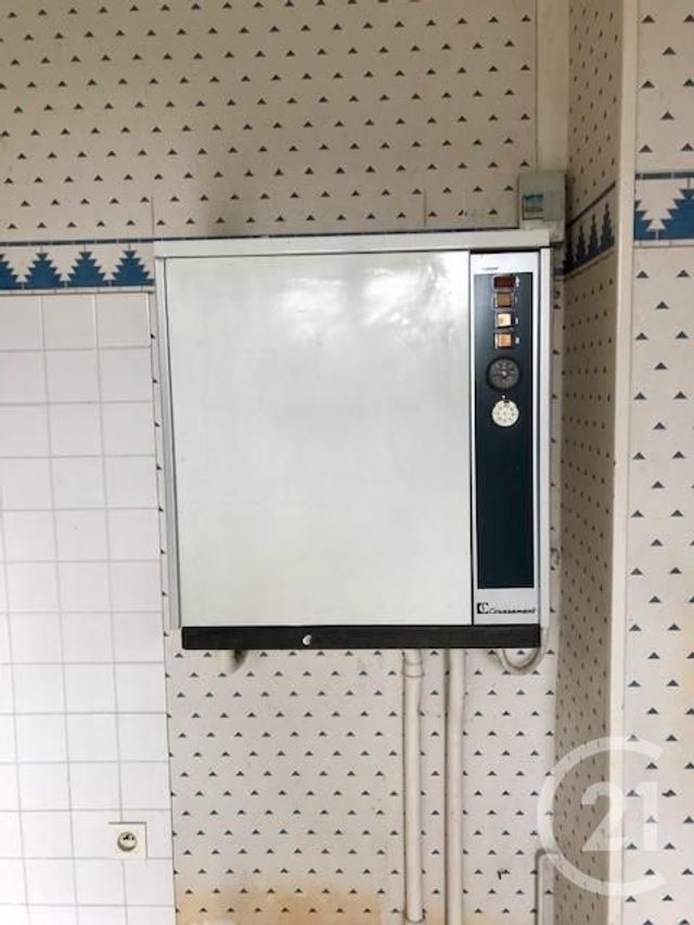 Maison à vendre - 8 pièces - 237,62 m2 - Blet - 18 - CENTRE