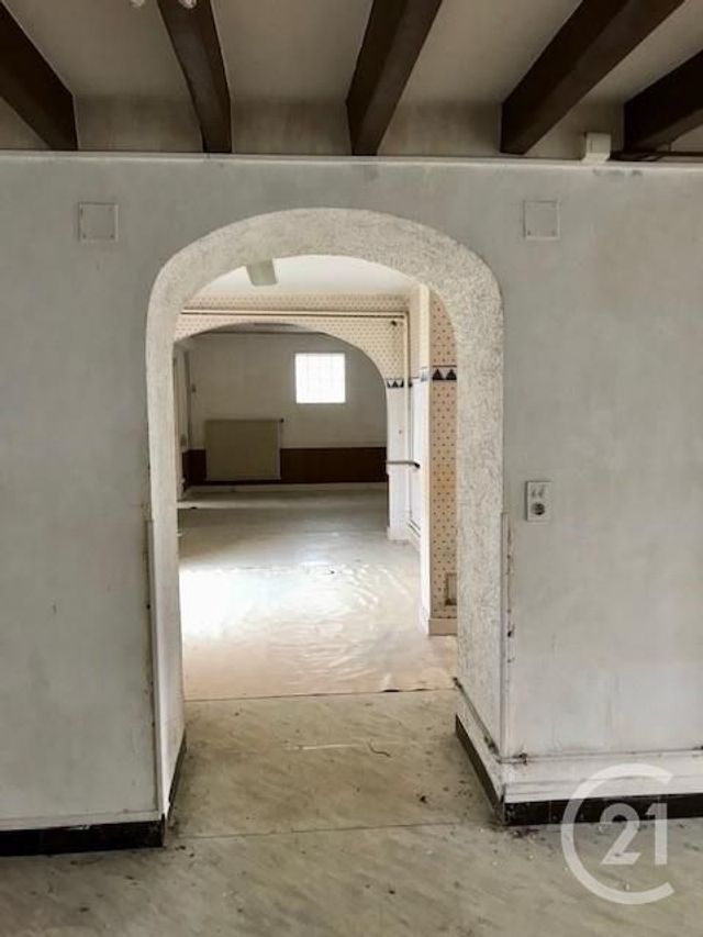 Maison à vendre - 8 pièces - 237,62 m2 - Blet - 18 - CENTRE