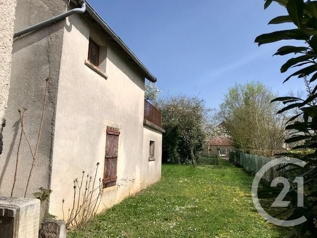 Maison à vendre - 8 pièces - 237,62 m2 - Blet - 18 - CENTRE