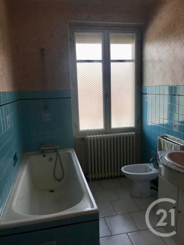 Maison &agrave; vendre - 5 pi&egrave;ces - 115,74 m2 - Sancoins - 18 - CENTRE
