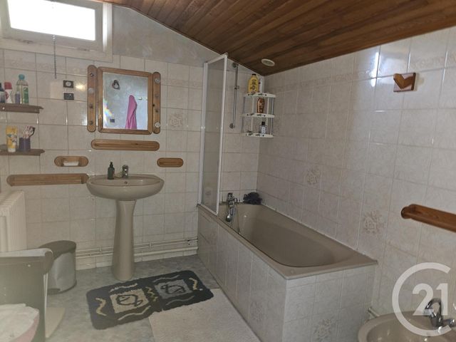 Maison à vendre - 6 pièces - 170 m2 - St Pierre Le Moutier - 58 - BOURGOGNE