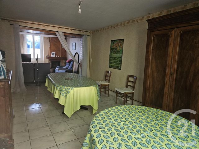 Maison à vendre - 6 pièces - 170 m2 - St Pierre Le Moutier - 58 - BOURGOGNE