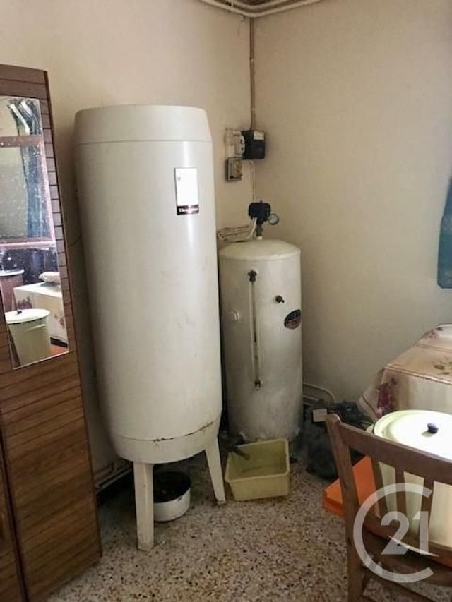 Maison à vendre - 2 pièces - 71,30 m2 - Blet - 18 - CENTRE