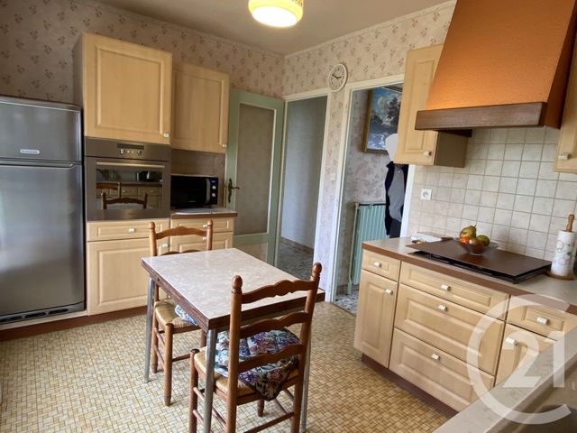 Maison &agrave; vendre - 8 pi&egrave;ces - 145 m2 - La Guerche Sur L Aubois - 18 - CENTRE