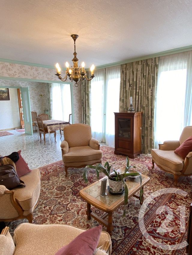 Maison &agrave; vendre - 8 pi&egrave;ces - 145 m2 - La Guerche Sur L Aubois - 18 - CENTRE