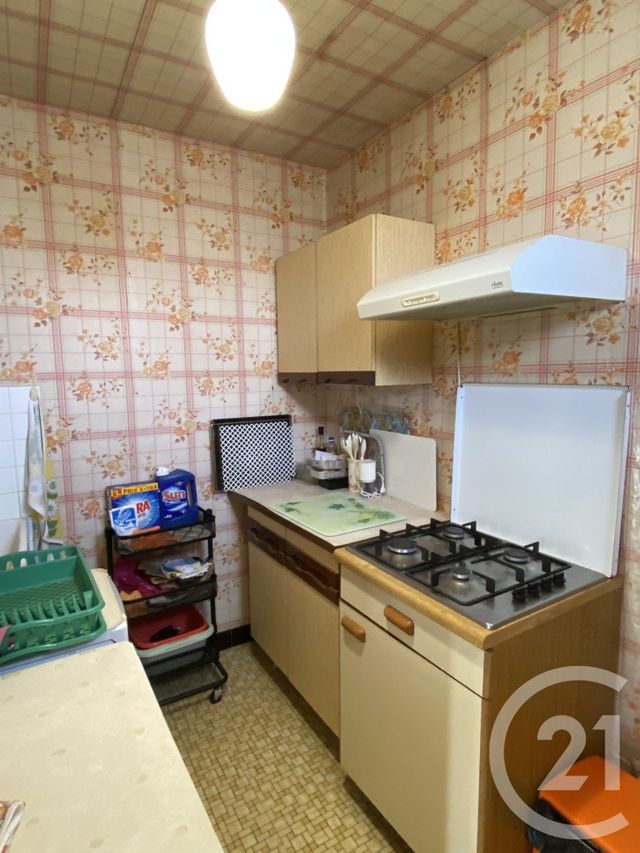 Maison &agrave; vendre - 8 pi&egrave;ces - 145 m2 - La Guerche Sur L Aubois - 18 - CENTRE