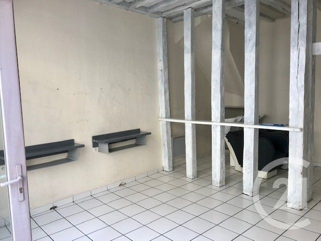 Maison &agrave; vendre - 3 pi&egrave;ces - 34,38 m2 - Sancoins - 18 - CENTRE