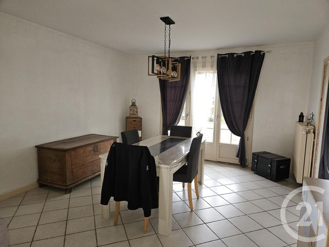 Maison &agrave; vendre - 7 pi&egrave;ces - 165 m2 - St Pierre Le Moutier - 58 - BOURGOGNE