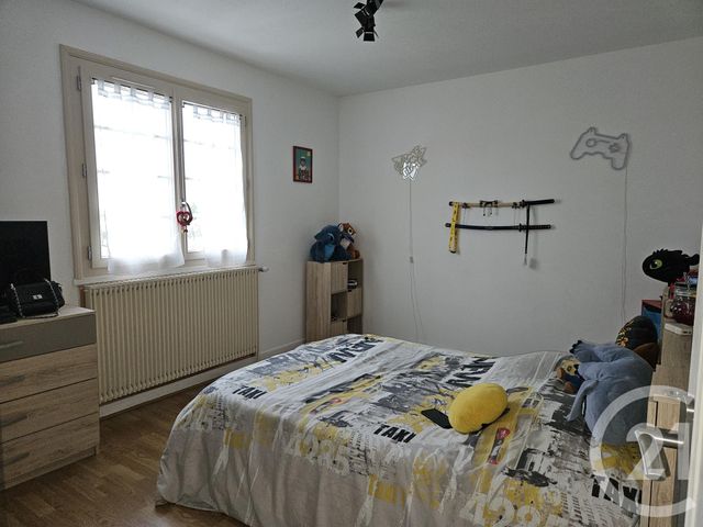 Maison &agrave; vendre - 7 pi&egrave;ces - 165 m2 - St Pierre Le Moutier - 58 - BOURGOGNE