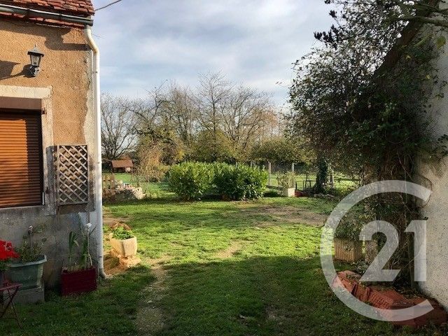 Maison &agrave; vendre - 4 pi&egrave;ces - 90 m2 - Neuilly En Dun - 18 - CENTRE