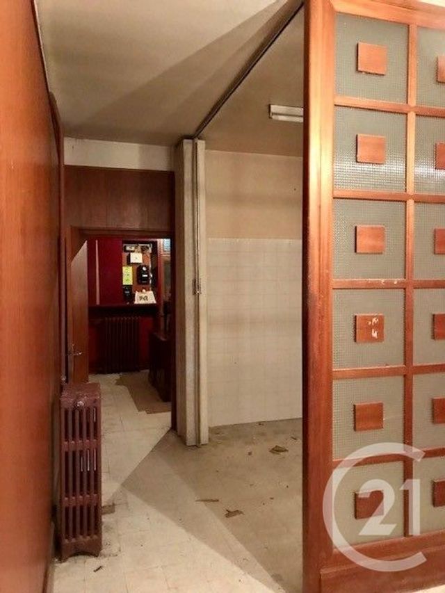Maison &agrave; vendre - 11 pi&egrave;ces - 233,23 m2 - Blet - 18 - CENTRE