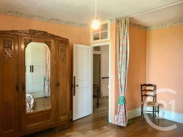 Maison &agrave; vendre - 11 pi&egrave;ces - 233,23 m2 - Blet - 18 - CENTRE