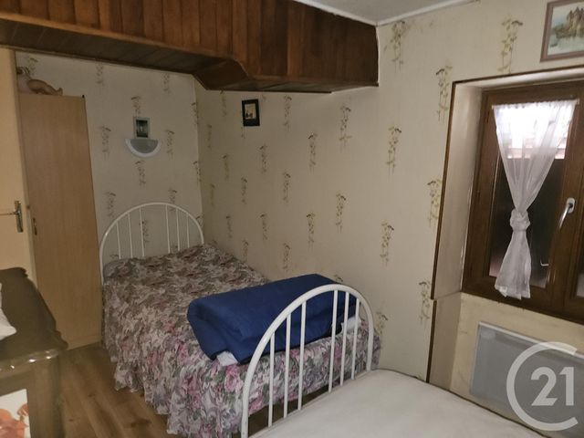 Maison &agrave; vendre - 3 pi&egrave;ces - 60 m2 - St Pierre Le Moutier - 58 - BOURGOGNE