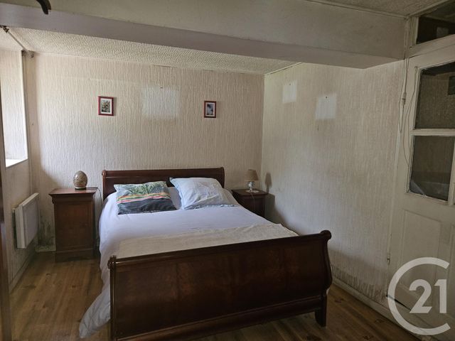 Maison &agrave; vendre - 3 pi&egrave;ces - 60 m2 - St Pierre Le Moutier - 58 - BOURGOGNE