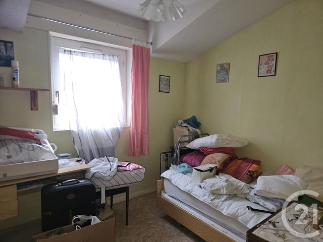 Maison &agrave; vendre - 4 pi&egrave;ces - 82 m2 - St Pierre Le Moutier - 58 - BOURGOGNE