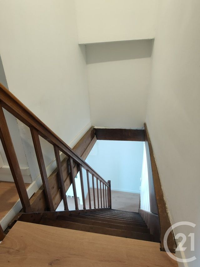 Maison &agrave; vendre - 8 pi&egrave;ces - 169,98 m2 - Sancoins - 18 - CENTRE