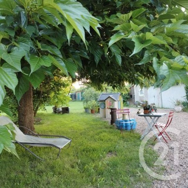 Maison &agrave; vendre - 6 pi&egrave;ces - 150 m2 - Saligny Le Vif - 18 - CENTRE