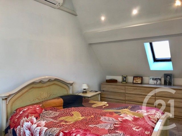 Maison &agrave; vendre - 3 pi&egrave;ces - 113,11 m2 - La Chapelle Hugon - 18 - CENTRE