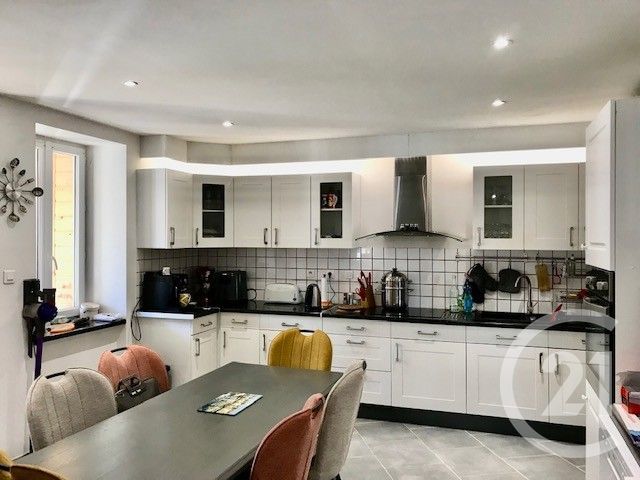 Maison &agrave; vendre - 3 pi&egrave;ces - 113,11 m2 - La Chapelle Hugon - 18 - CENTRE