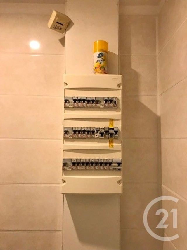 Maison &agrave; vendre - 3 pi&egrave;ces - 113,11 m2 - La Chapelle Hugon - 18 - CENTRE