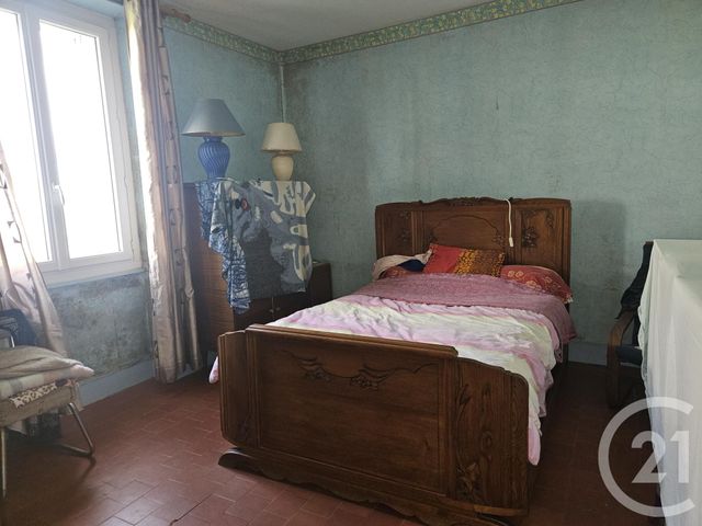 Maison &agrave; vendre - 5 pi&egrave;ces - 100 m2 - St Pierre Le Moutier - 58 - BOURGOGNE