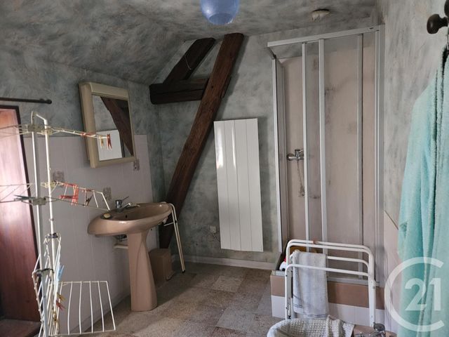 Maison &agrave; vendre - 4 pi&egrave;ces - 103 m2 - St Pierre Le Moutier - 58 - BOURGOGNE