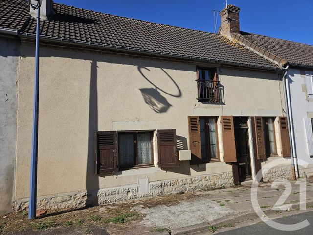 Maison &agrave; vendre - 4 pi&egrave;ces - 103 m2 - St Pierre Le Moutier - 58 - BOURGOGNE