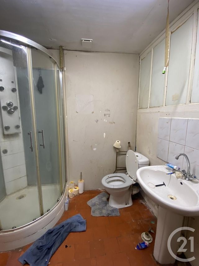 Maison &agrave; vendre - 2 pi&egrave;ces - 46 m2 - St Pierre Le Moutier - 58 - BOURGOGNE