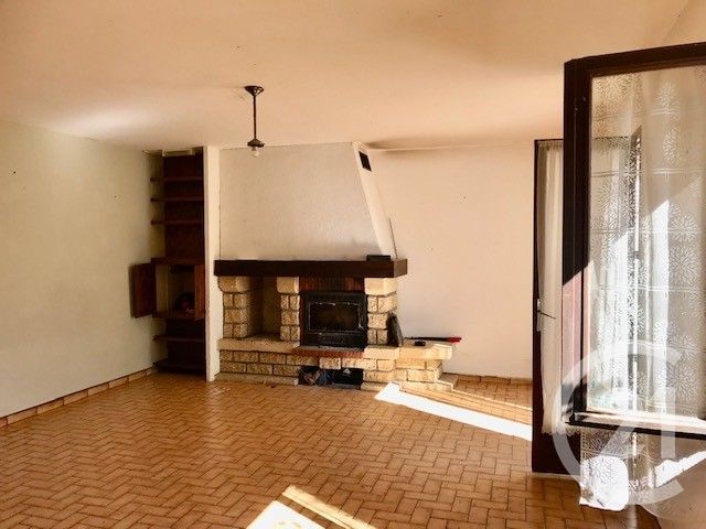 Maison &agrave; vendre - 5 pi&egrave;ces - 105,31 m2 - Nerondes - 18 - CENTRE