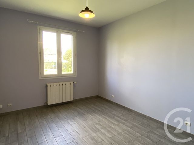 Maison &agrave; vendre - 4 pi&egrave;ces - 90 m2 - La Guerche Sur L Aubois - 18 - CENTRE