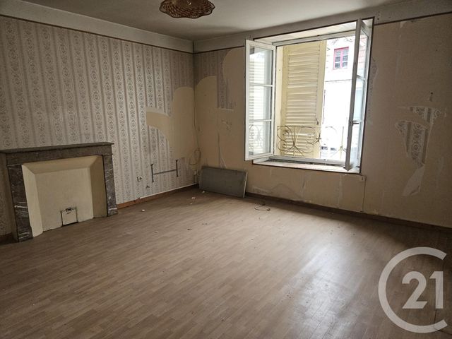 Maison &agrave; vendre - 3 pi&egrave;ces - 113 m2 - St Pierre Le Moutier - 58 - BOURGOGNE