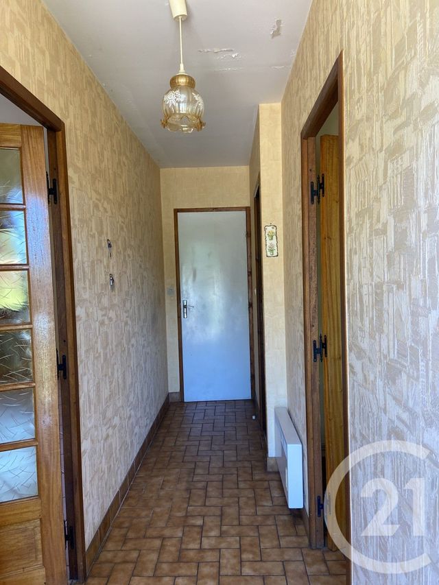 Maison &agrave; vendre - 3 pi&egrave;ces - 78 m2 - St Parize Le Chatel - 58 - BOURGOGNE